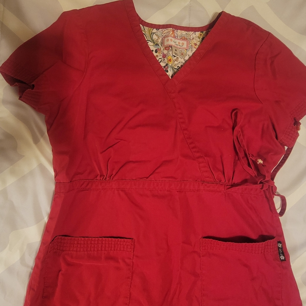 Koi Scrub Set